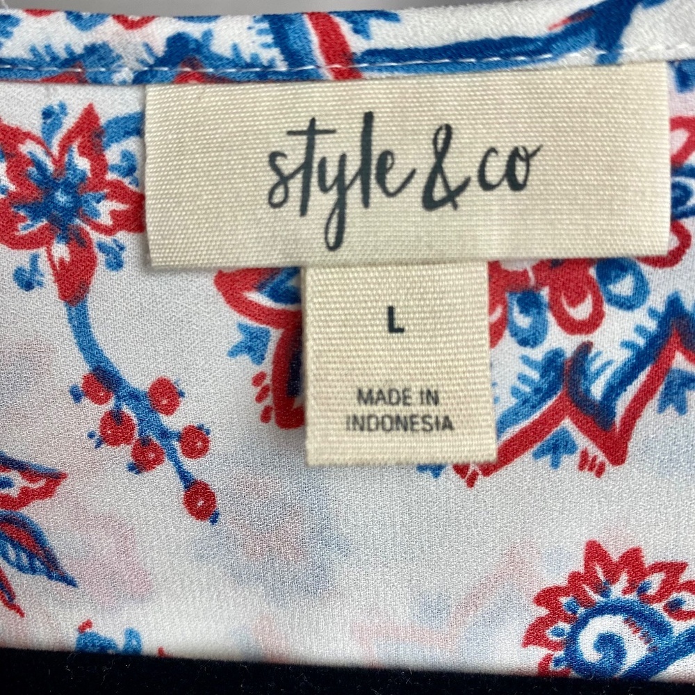 Style & Co. Womenʻs White | Blue Floral 3/4 Sleeve Button Down Blouse Large - Picture 2 of 7
